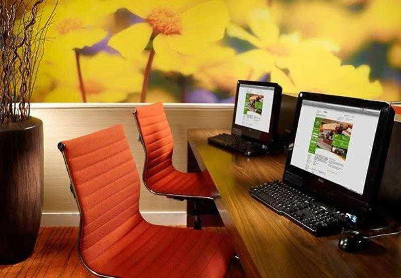 Courtyard By Marriott Savannah Midtown Bagian luar foto
