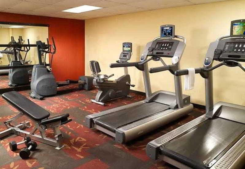 Courtyard By Marriott Savannah Midtown Bagian luar foto